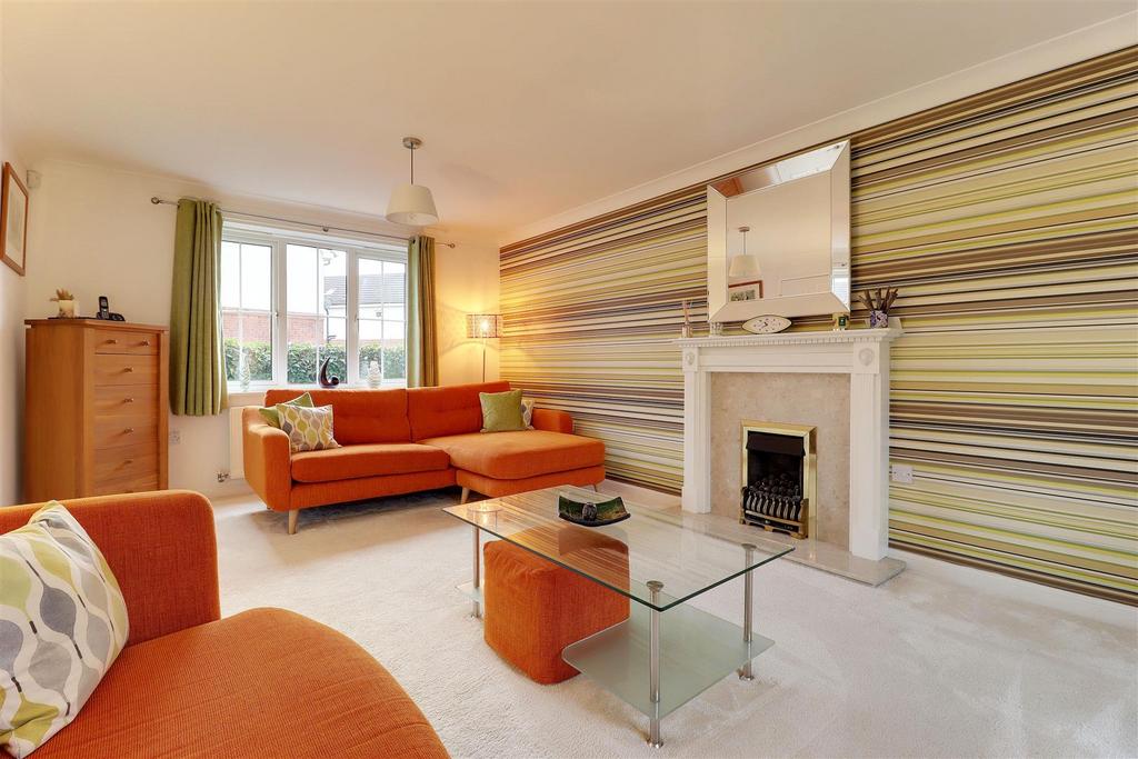 Husthwaite Road, Brough 5 bed detached house for sale £350,000