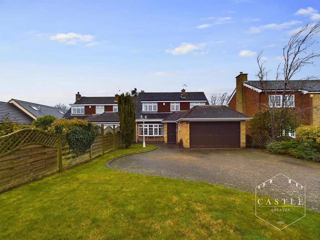 Spinney Road, Burbage, Hinckley 3 bed detached house for sale £450,000