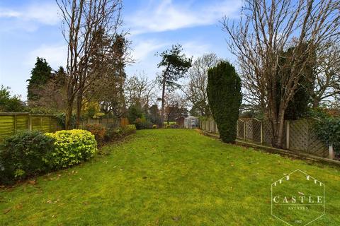 24 Spinney Road, Burbage, Hinckley, LE10 2NH