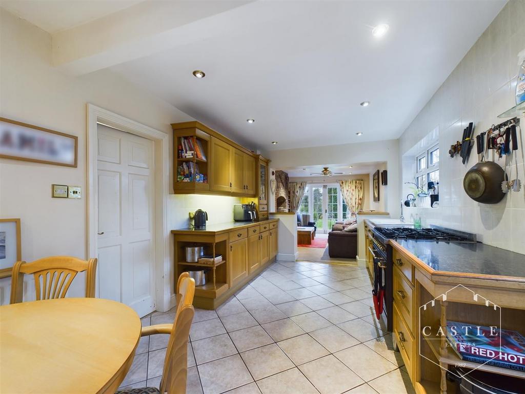Breakfast kitchen