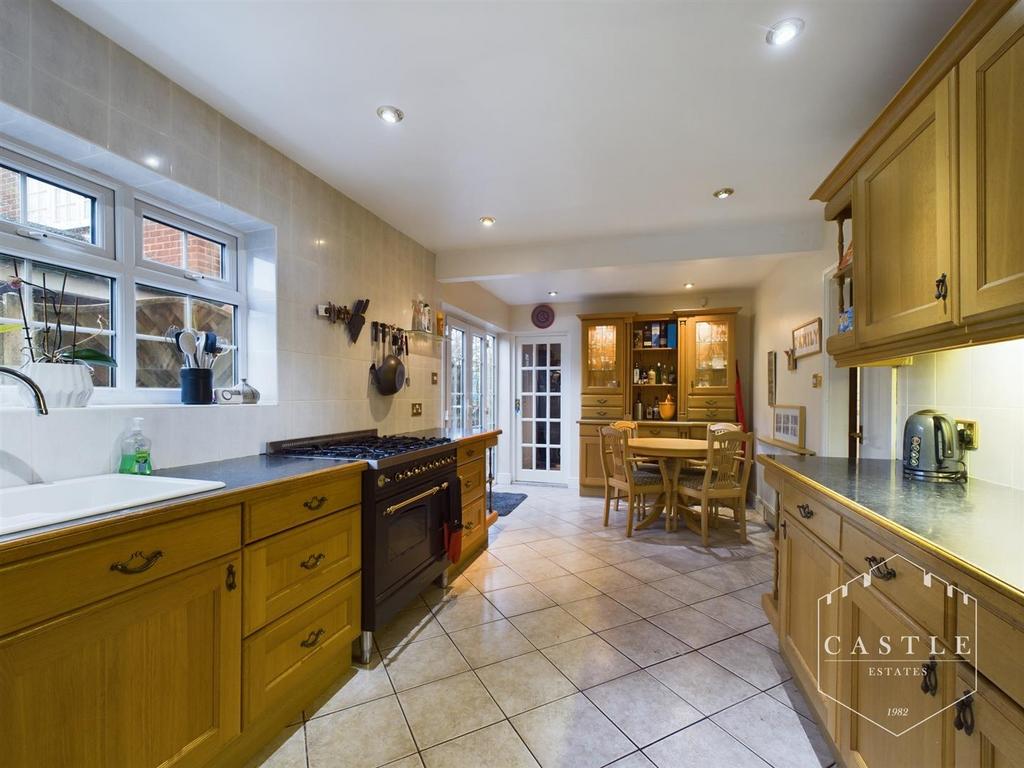 Breakfast kitchen