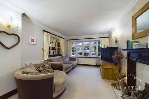 24 Spinney Road, Burbage, Hinckley, LE10 2NH