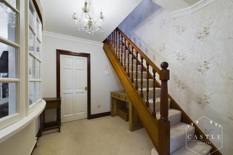 24 Spinney Road, Burbage, Hinckley, LE10 2NH