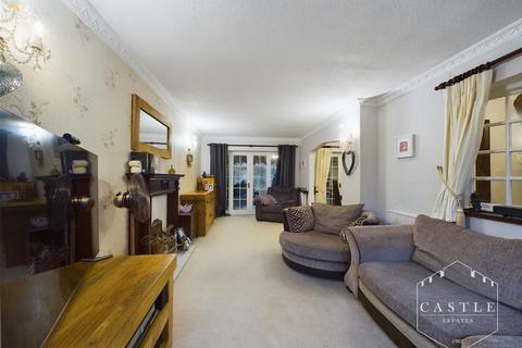 24 Spinney Road, Burbage, Hinckley, LE10 2NH