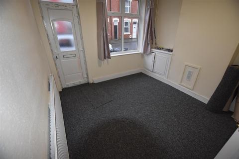 2 bedroom terraced house to rent - Kensington Street, Leicester