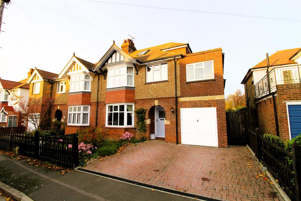 Brassey Avenue, Broadstairs 5 bed semidetached house for sale £600,000