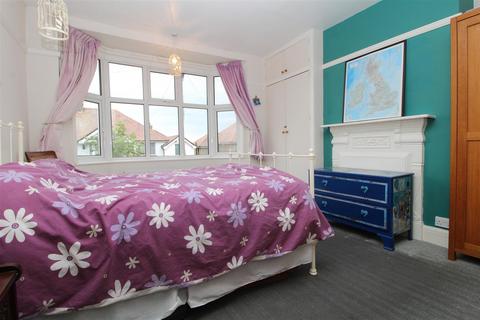 14 Brassey Avenue, Broadstairs, CT10 2DS
