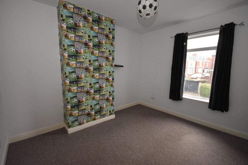 Bedroom 2.jpg