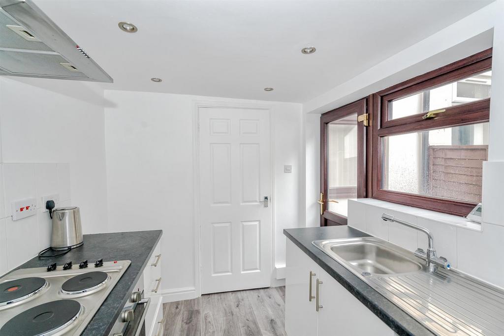 16, Uxbridge Street, Hednesford, Cannock, Stafford
