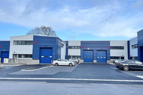 Industrial unit to rent, Unit 1 Winchester Hill Business Park, Winchester Hill, Romsey, SO51 7UT