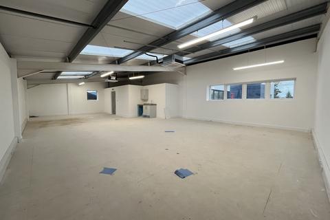 Industrial unit to rent, Unit 3 Winchester Hill Business Park, Winchester Hill, Romsey, SO51 7UT
