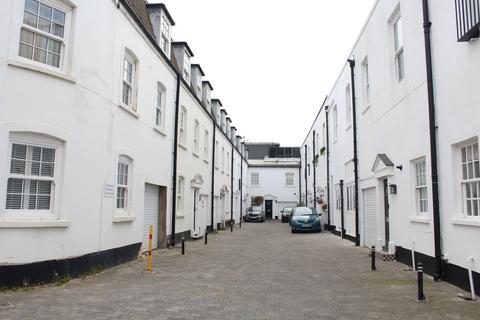 1 bedroom mews to rent, Marine Terrace Mews, Brighton BN2