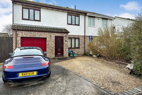 4 bedroom semi-detached house for sale - Pembroke Close, Burnham-on-Sea, TA8