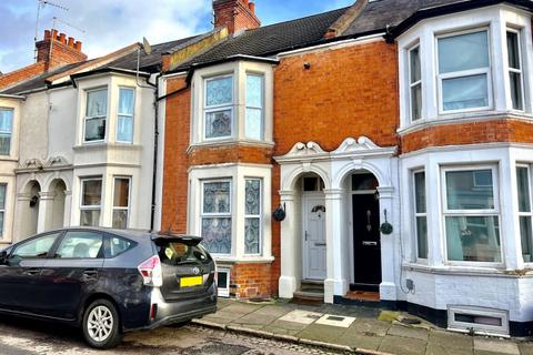 5 bedroom terraced house for sale, Whitworth Road, Abington, Northampton NN1 4HJ