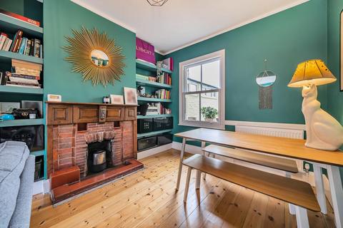 12 Albany Road, Chislehurst, BR7 6BG