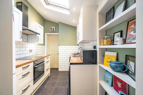 61 White Horse Hill, Chislehurst, BR7 6DQ