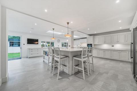 6 bedroom detached house for sale, The Meadow, Chislehurst