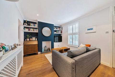 16 Queens Road, Chislehurst, BR7 5AZ