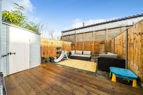 16 Queens Road, Chislehurst, BR7 5AZ