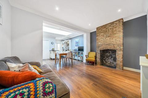 16 Queens Road, Chislehurst, BR7 5AZ