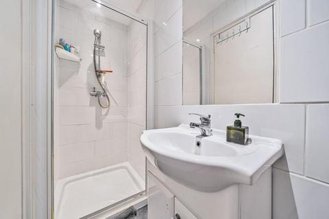 16 Queens Road, Chislehurst, BR7 5AZ