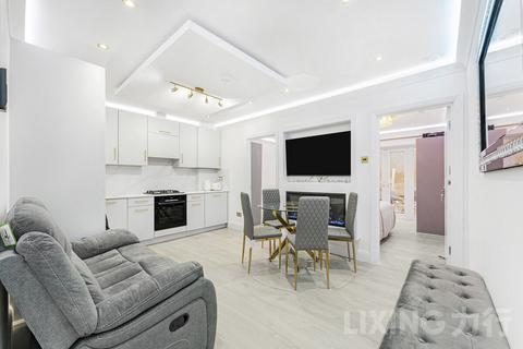 3 bedroom apartment for sale, Raven Row, Whitechapel, E1 2EG