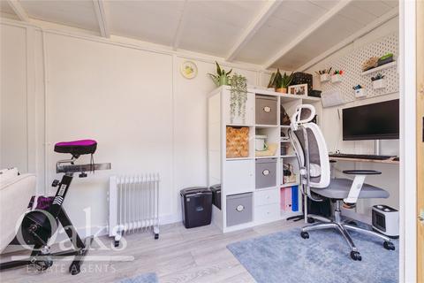 77a Woodside Road, London, SE25 5DP
