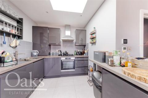 2 bedroom apartment for sale, Holmesdale Road, South Norwood