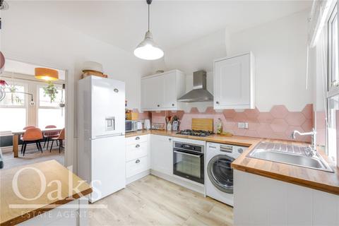 26a Burgoyne Road, London, SE25 6JT