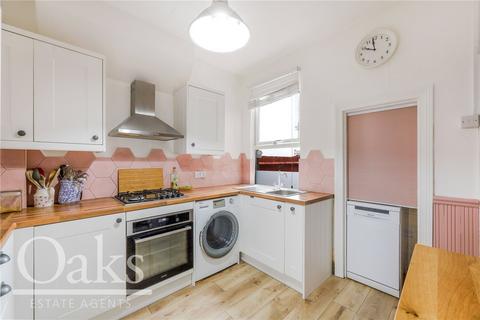 26a Burgoyne Road, London, SE25 6JT