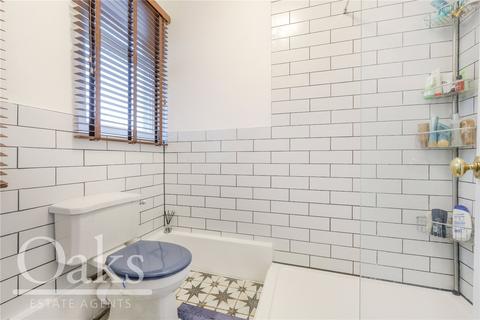 26a Burgoyne Road, London, SE25 6JT