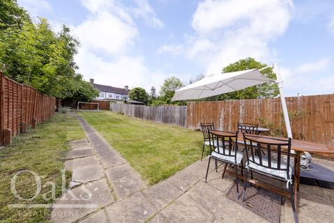 4 bedroom semi-detached house for sale, Beech Road, Norbury