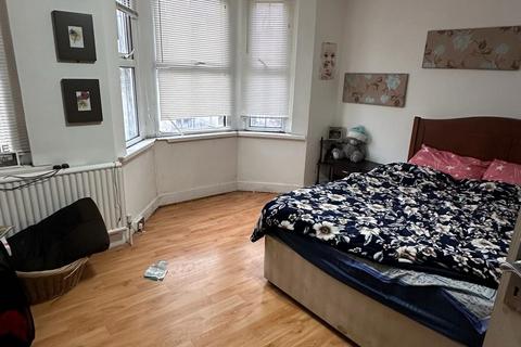 59 Adelaide Road, Southall, UB2 5PY
