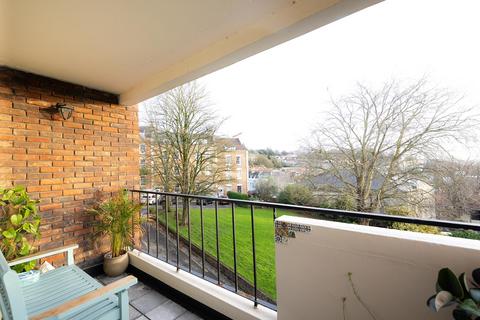 2 bedroom flat to rent - Granby Court, Granby Hill, BS8