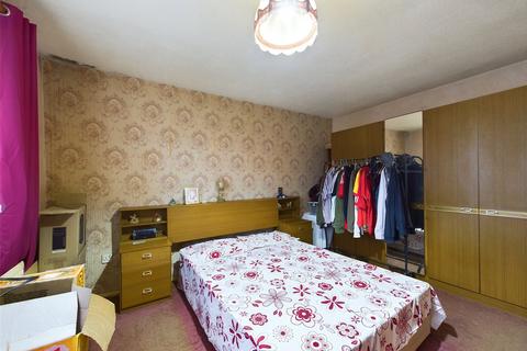 18 Canberra, Stonehouse, GL10 2PR