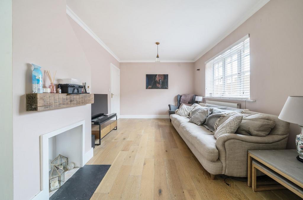 Kitchen/Dinning Room/Sitting Room