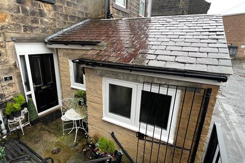 1 bedroom apartment to rent, Cobden Street, Todmorden, West Yorkshire, OL14