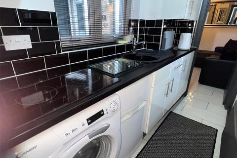 1 bedroom apartment to rent, Cobden Street, Todmorden, West Yorkshire, OL14