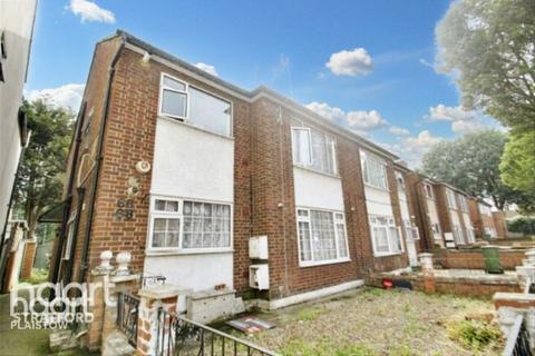 68 Chadwin Road, London, E13 8NF