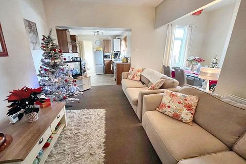 2 bedroom flat for sale, Coburg Street, North Shields, Tyne and Wear, NE30 2HX