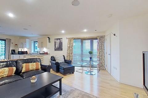2 bedroom flat to rent, Kelvinhaugh Street, Kelvingrove, Glasgow, G3