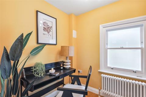 32 Reporton Road, London, SW6 7JR