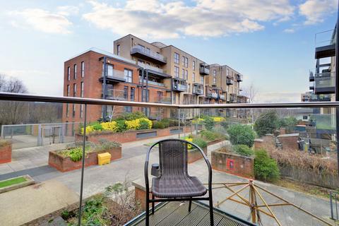 1 bedroom apartment for sale - at Earlswood Court, 3 Lacey Drive, London HA8