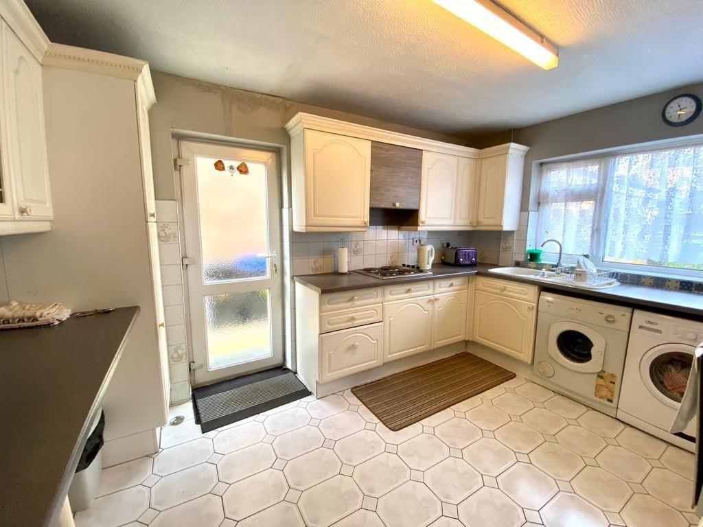 Cottagewell Court, Standens Barn, Northampton NN3 9UA 4 bed detached