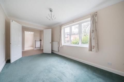 4 bedroom detached house for sale, Thame,  Oxfordshire,  OX9