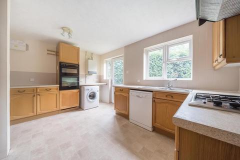 4 bedroom detached house for sale, Thame,  Oxfordshire,  OX9