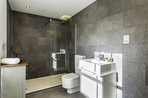 3 bedroom flat to rent, - Philbeach Gardens, London SW5
