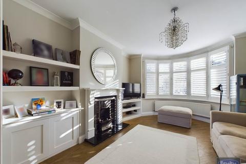 20 Crombie Road, Sidcup, DA15 8AU