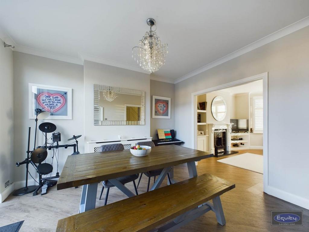 Dining room (3)