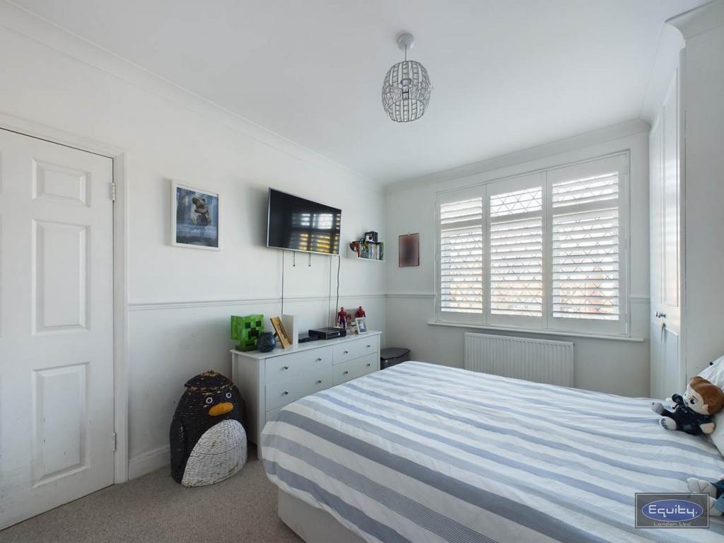 Bedroom two (2)